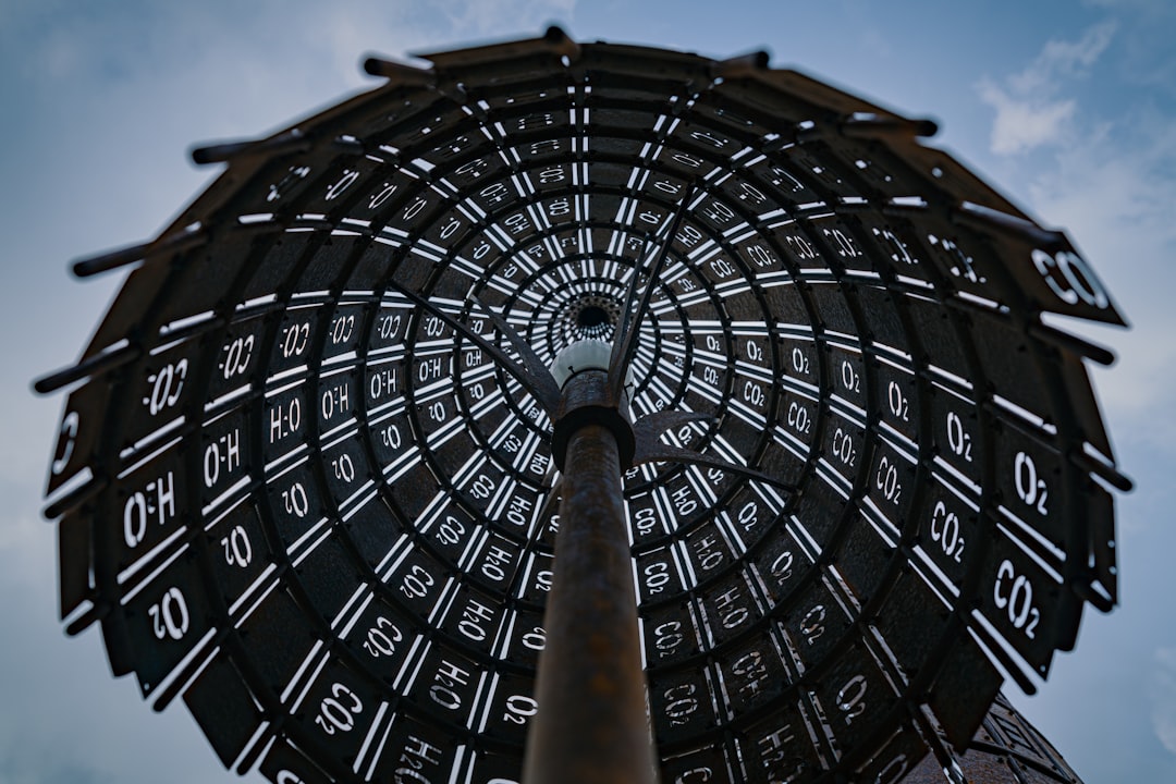 Interpreting Carbon Gases in DGA: What CO and CO₂ Tell You About Paper Insulation